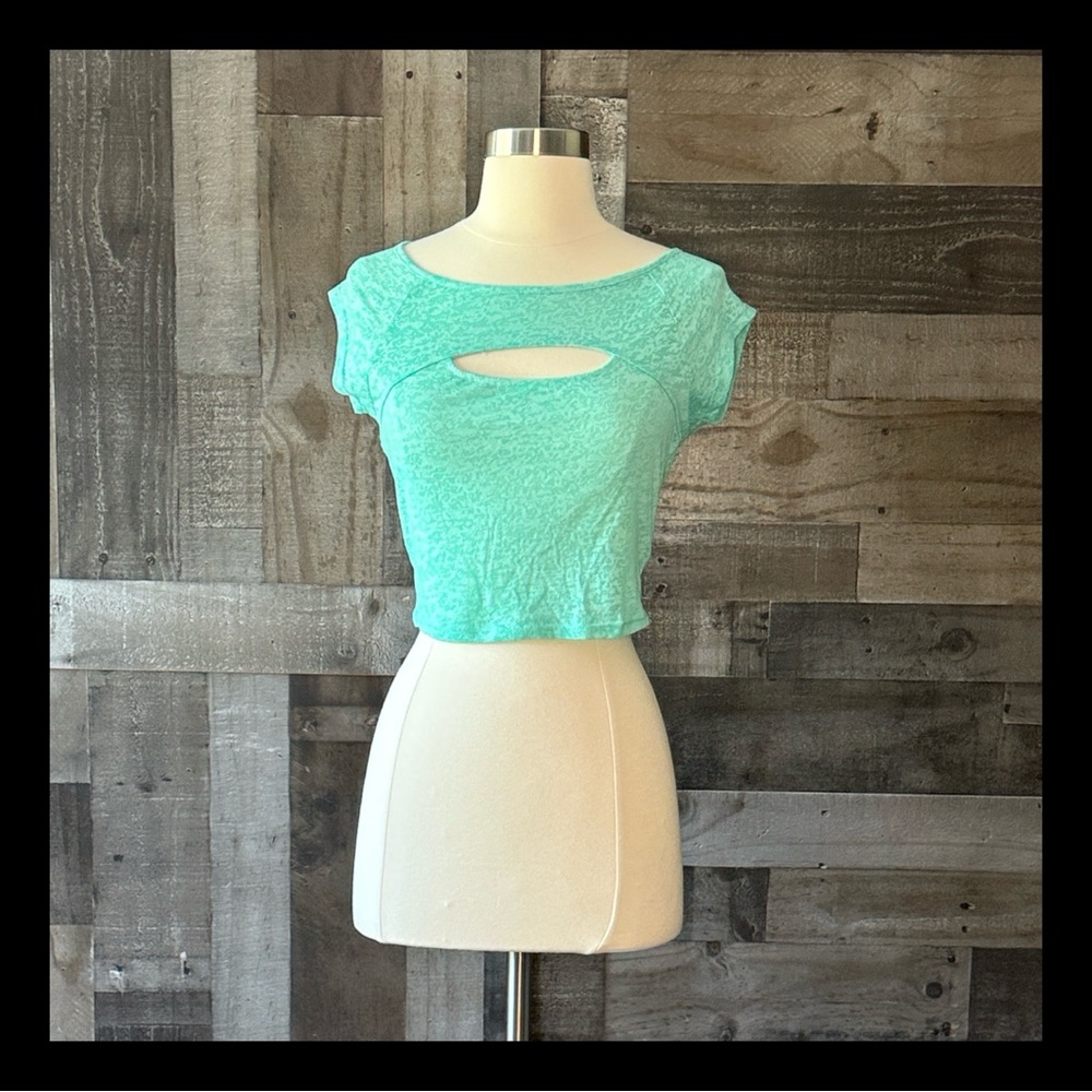 NWT! Guess turquoise cutout crop top medium sexy vintage Y2K festival boho chic